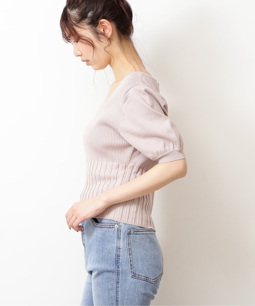 FREE'S MART(フリーズマート)の「スクエアネックボリュームスリーブ半袖ニット(ニット/セーター・レディース・ブラック/ピンク/ホワイト/グリーン・FREE)」の22枚目の写真