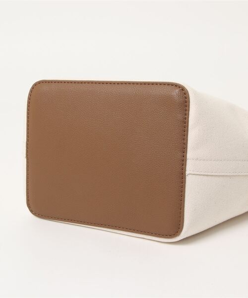 Te chichi（テチチ）の「繰り手舟形キャンバストートバッグ（トートバッグ・レディース・ブラック/ブラウン・ﾌﾘ-）」の6枚目の写真