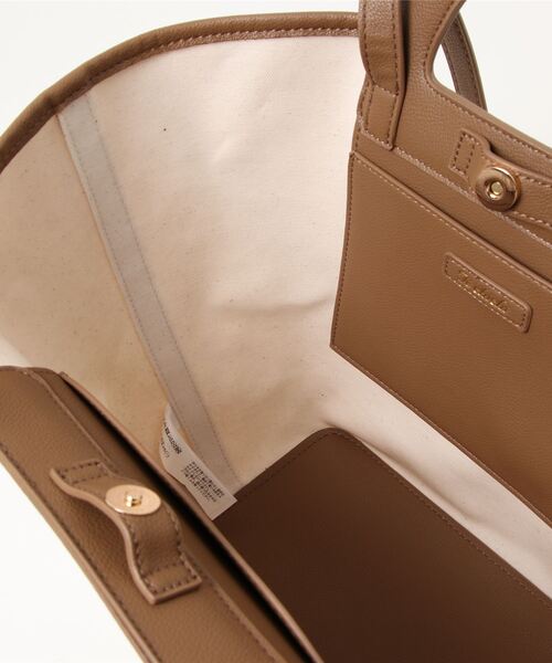 Te chichi（テチチ）の「繰り手舟形キャンバストートバッグ（トートバッグ・レディース・ブラック/ブラウン・ﾌﾘ-）」の5枚目の写真