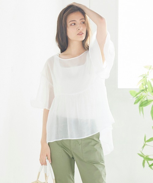 LIPSTAR(リップスター)の「【WEB別注カラーあり】ラウンドヘムシアーティアードブラウス(シャツ/ブラウス・レディース・ブラック/パープル/オフホワイト/カーキ/ピンク・M)」の2枚目の写真