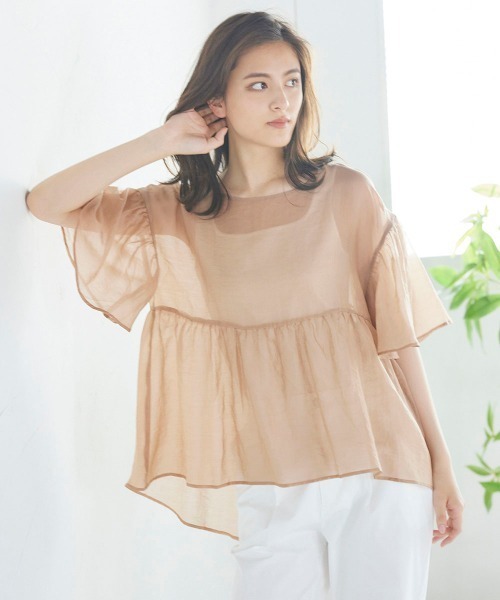 LIPSTAR(リップスター)の「【WEB別注カラーあり】ラウンドヘムシアーティアードブラウス(シャツ/ブラウス・レディース・ブラック/パープル/オフホワイト/カーキ/ピンク・M)」の5枚目の写真