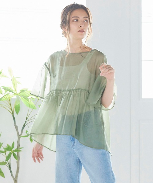 LIPSTAR(リップスター)の「【WEB別注カラーあり】ラウンドヘムシアーティアードブラウス(シャツ/ブラウス・レディース・ブラック/パープル/オフホワイト/カーキ/ピンク・M)」の9枚目の写真