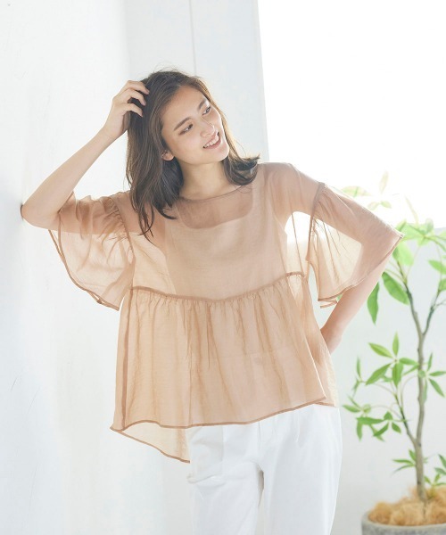 LIPSTAR(リップスター)の「【WEB別注カラーあり】ラウンドヘムシアーティアードブラウス(シャツ/ブラウス・レディース・ブラック/パープル/オフホワイト/カーキ/ピンク・M)」の21枚目の写真