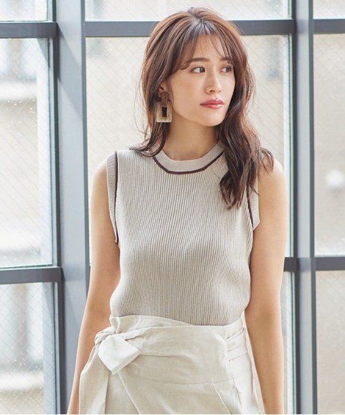 PICONE ピンクと白のストライプ ノースリーブセーター みーやん PICONE ピンクと白のストライプ ノースリーブセーター みーやん PICONE