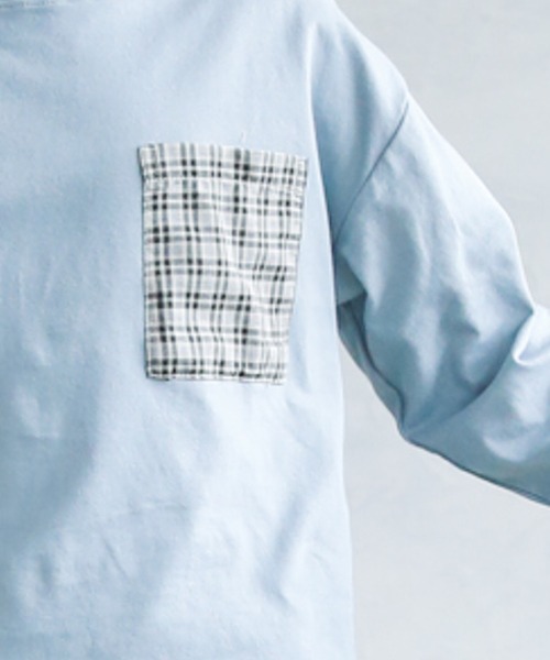 pairmanon（ペアマノン）の「【なめらか肌触り】ユニセックス胸ポケットロンT（Tシャツ/カットソー・キッズ・ホワイト系その他/チェック/グレー系その他5/ブラック系その他3/ストライプ/ホワイト系その他2/ベージュ系その他7/ブラウン系その他5/ブラック系その他4/ブルー系その他/ブラウン系その他/ホワイト系その他3/レッド系その他/ピンク系その他/その他/ブルー系その他2・140/90/100/110/120/150/130）」の21枚目の写真