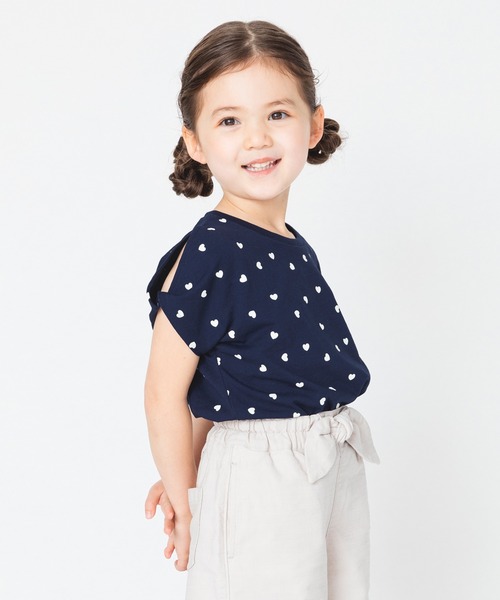BRANSHES（ブランシェス）の「【プチプラ】ハート柄×肩あき半袖Ｔシャツ（Tシャツ/カットソー・キッズ・ベージュ/ネイビー・120cm/150cm/110cm/100cm/130cm/90cm/140cm）」の11枚目の写真