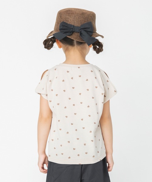 BRANSHES（ブランシェス）の「【プチプラ】ハート柄×肩あき半袖Ｔシャツ（Tシャツ/カットソー・キッズ・ベージュ/ネイビー・120cm/150cm/110cm/100cm/130cm/90cm/140cm）」の6枚目の写真