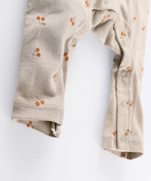 BRANSHES(ブランシェス)の「さくらんぼ柄長袖カバーオール(ロンパース・キッズ・ベージュ・80cm/70cm)」の8枚目の写真