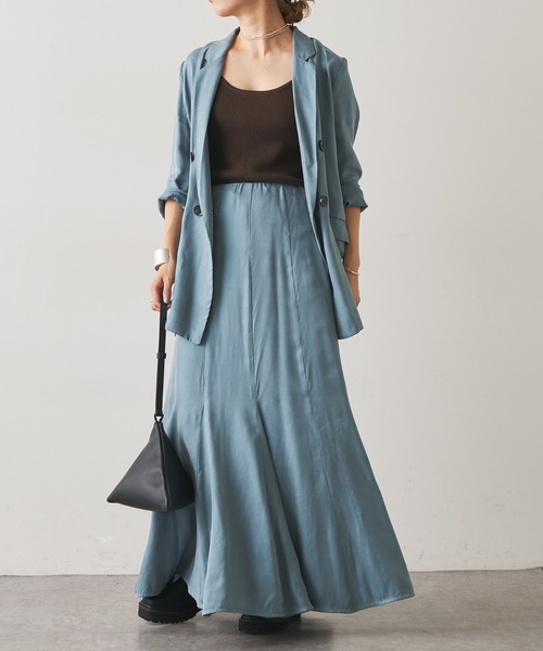 Omekashi（オメカシ）の「キュプラ切替マーメイドスカート（スカート・レディース・ブラック/ブラウン/ブルー・38/36）」の4枚目の写真