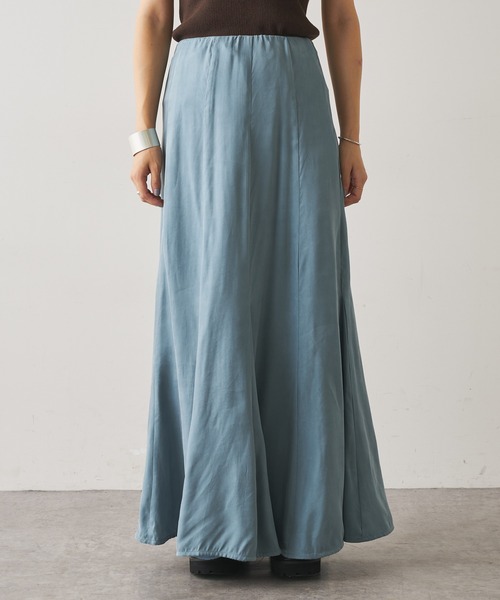 Omekashi（オメカシ）の「キュプラ切替マーメイドスカート（スカート・レディース・ブラック/ブラウン/ブルー・38/36）」の7枚目の写真