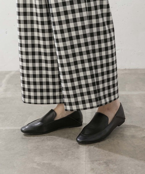 URBAN RESEARCH Sonny Label（アーバンリサーチサニーレーベル）の「ソフトレザーローファー（ローファー・レディース・ブラック/ブラウン/オフホワイト・23/24/23.5）」の2枚目の写真