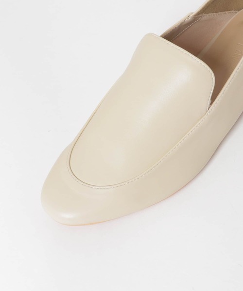 URBAN RESEARCH Sonny Label（アーバンリサーチサニーレーベル）の「ソフトレザーローファー（ローファー・レディース・ブラック/ブラウン/オフホワイト・23/24/23.5）」の12枚目の写真