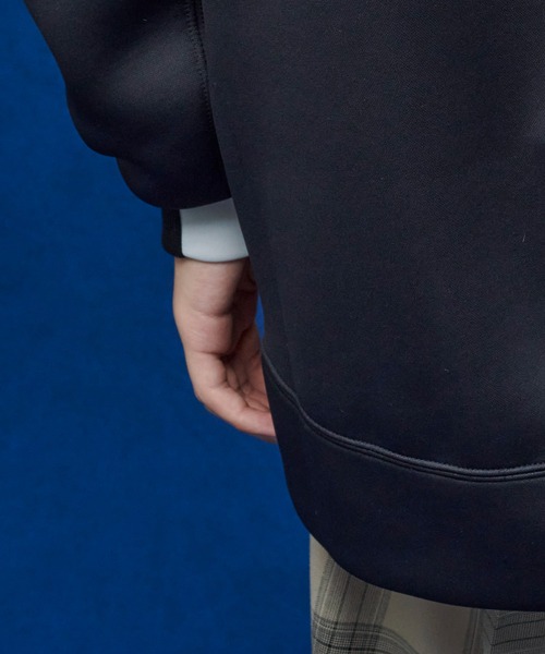 UNITED TOKYO（ユナイテッドトウキョウ）の「エアロダンボール　フ-ディー（パーカー・メンズ・ブラック/グレー/ブルー・FREE）」の13枚目の写真