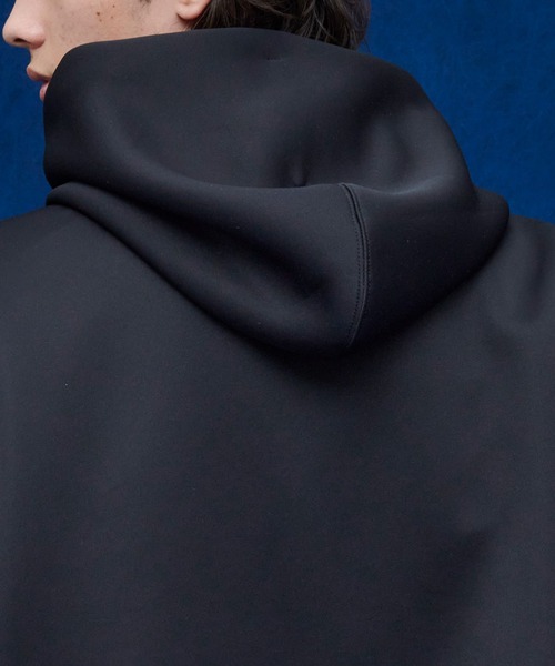 UNITED TOKYO（ユナイテッドトウキョウ）の「エアロダンボール　フ-ディー（パーカー・メンズ・ブラック/グレー/ブルー・FREE）」の15枚目の写真