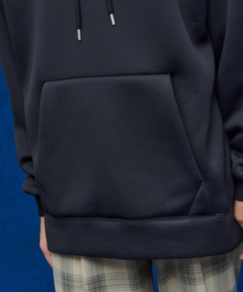 UNITED TOKYO（ユナイテッドトウキョウ）の「エアロダンボール　フ-ディー（パーカー・メンズ・ブラック/グレー/ブルー・FREE）」の17枚目の写真