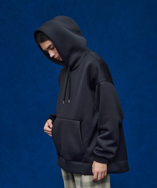 UNITED TOKYO（ユナイテッドトウキョウ）の「エアロダンボール　フ-ディー（パーカー・メンズ・ブラック/グレー/ブルー・FREE）」の7枚目の写真