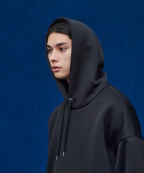 UNITED TOKYO（ユナイテッドトウキョウ）の「エアロダンボール　フ-ディー（パーカー・メンズ・ブラック/グレー/ブルー・FREE）」の18枚目の写真