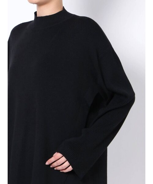 ELENDEEK（エレンディーク）の「テントボトルネックニット（ニット/セーター・レディース・ブルー/ブラック/オフホワイト/パープル・FREE）」の10枚目の写真