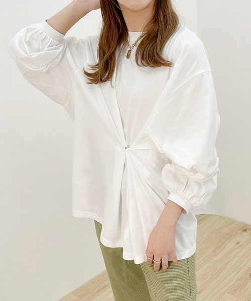 apres jour clair(アプレジュールクレア)の「【apress jour clair】2WAYデザインロンT(Tシャツ/カットソー・レディース・ピンクベージュ/オフホワイト/ライトベージュ・X-LARGE/フリー)」の5枚目の写真