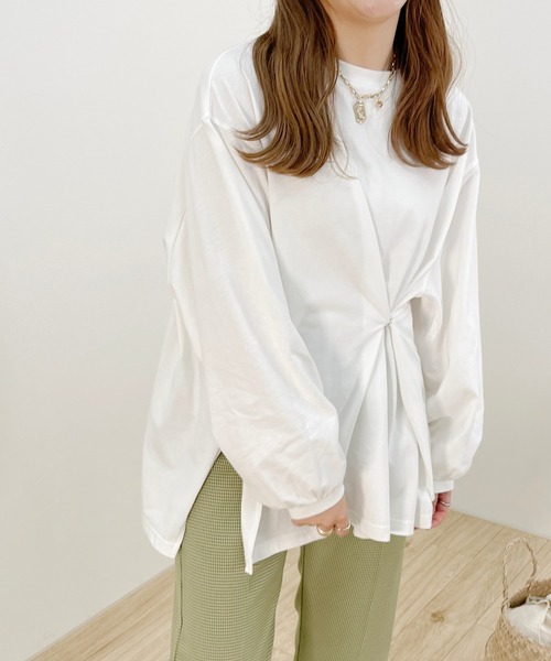 apres jour clair(アプレジュールクレア)の「【apress jour clair】2WAYデザインロンT(Tシャツ/カットソー・レディース・ピンクベージュ/オフホワイト/ライトベージュ・X-LARGE/フリー)」の6枚目の写真