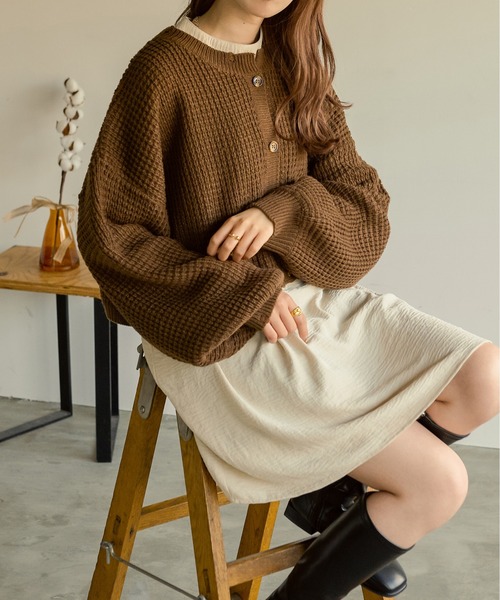 Ambre Neige(アンブルネージュ)の「ワッフルショートカーディガン/【WEB/EC限定商品】(カーディガン/ボレロ・レディース・アイボリー/ベージュ/ダークブラウン・FREE)」の17枚目の写真