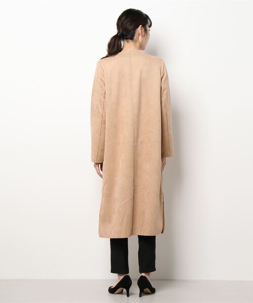 e.r.g*（イーアールジー）の「Ｆスエードカットオフロングコート（ダウンジャケット/コート・レディース・ベージュ・M）」の3枚目の写真
