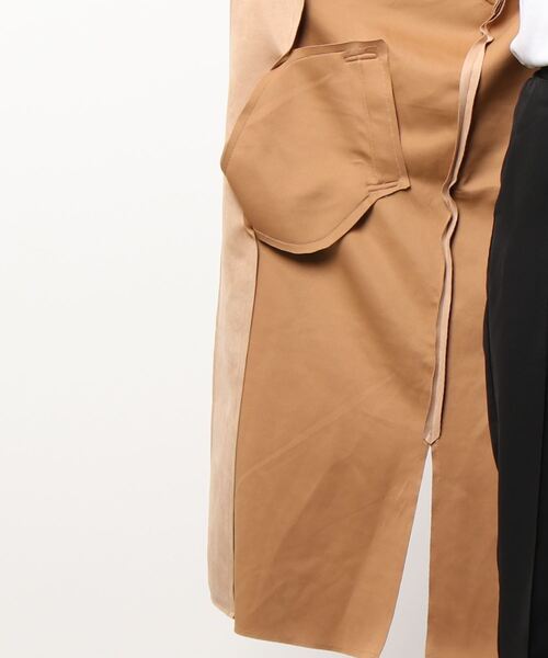 e.r.g*（イーアールジー）の「Ｆスエードカットオフロングコート（ダウンジャケット/コート・レディース・ベージュ・M）」の2枚目の写真