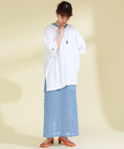 Champion（チャンピオン）の「Champion × Ray BEAMS / 別注 ビッグ Tシャツ（Tシャツ/カットソー・レディース・ホワイト/ブラック/ボルドー・MEDIUM）」の8枚目の写真