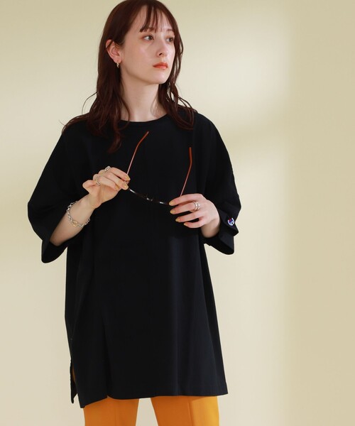 Champion（チャンピオン）の「Champion × Ray BEAMS / 別注 ビッグ Tシャツ（Tシャツ/カットソー・レディース・ホワイト/ブラック/ボルドー・MEDIUM）」の18枚目の写真