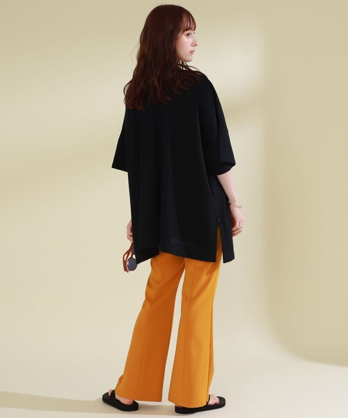 Champion（チャンピオン）の「Champion × Ray BEAMS / 別注 ビッグ Tシャツ（Tシャツ/カットソー・レディース・ホワイト/ブラック/ボルドー・MEDIUM）」の21枚目の写真