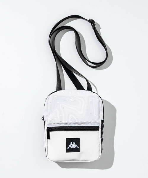 Kappa（カッパ）の「【UNI】Kappa(カッパ)222 BANDA BAYES CROSSBODY BAG（ボディバッグ/ウエストポーチ・メンズ・ホワイト×ブラック/ブラック×ブラック・XS）」の12枚目の写真