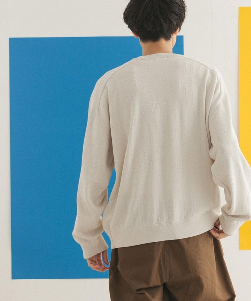 FORK&SPOON(フォークアンドスプーン)の「FORK&SPOON 柄編みサドルショルダーニット(ニット/セーター・メンズ・オフホワイト/ネイビー・5/4)」の4枚目の写真