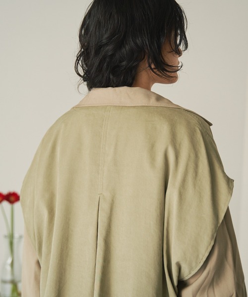 ANGIE（アンジー）の「ベスト付き 3WAYデザインコート（トレンチコート・レディース・ベージュ/スミクロ/ライトベージュ・FREE）」の7枚目の写真