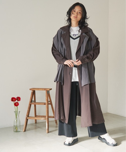 ANGIE（アンジー）の「ベスト付き 3WAYデザインコート（トレンチコート・レディース・ベージュ/スミクロ/ライトベージュ・FREE）」の21枚目の写真