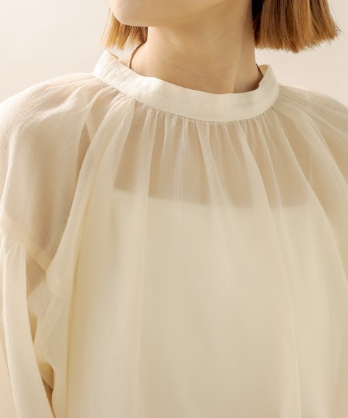 mline（エムライン）の「[mline] シアーボリューム袖ブラウス（シャツ/ブラウス・レディース・ベージュ/アイボリー・FREE）」の10枚目の写真