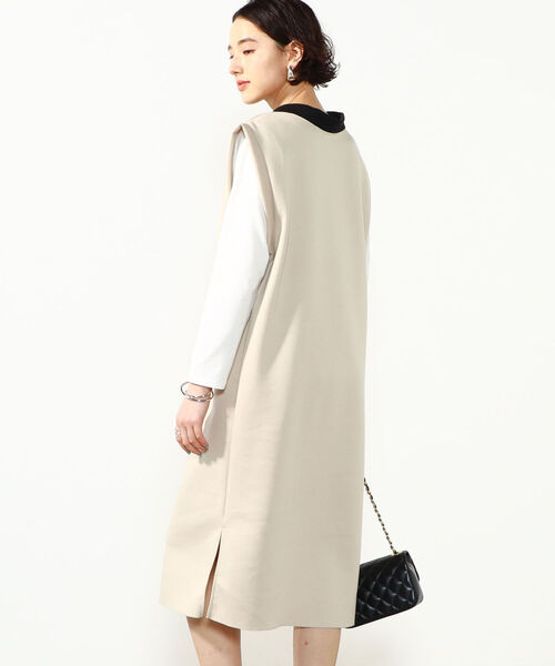 Rie Miller(リエミラー)の「2WAYポロ衿ダンボールニットノースリーブワンピース(ワンピース・レディース・ブラック/ベージュ・38)」の12枚目の写真