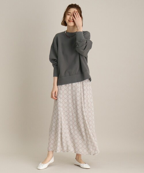 THE SHOP TK （ザ ショップ ティーケー ）の「◆バイオカラーウラケプルオーバー（スウェット・レディース・チャコールグレー/イエロー系その他/ホワイト系/パープル系・12/13）」の18枚目の写真