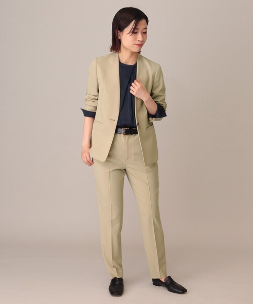 UNTITLED（アンタイトル）の「◆カロスウーステッド テーパードパンツ【マシンウォッシャブル】（その他パンツ・レディース・ベージュ/ブラック・44/04/03/42/02/01/00/48）」の21枚目の写真