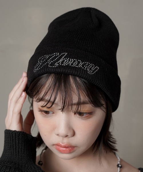 SPINNS(スピンズ)の「HONEYロゴ ニットキャップ(ニットキャップ/ビーニー・レディース・ホワイト/ブラック・ONESIZE)」の2枚目の写真