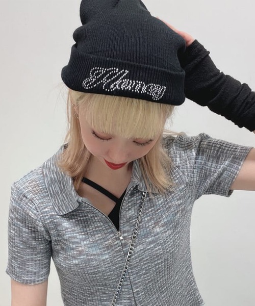 SPINNS(スピンズ)の「HONEYロゴ ニットキャップ(ニットキャップ/ビーニー・レディース・ホワイト/ブラック・ONESIZE)」の14枚目の写真