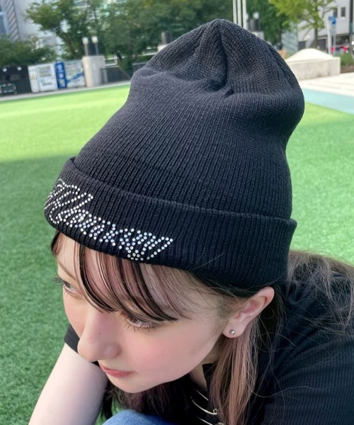 SPINNS(スピンズ)の「HONEYロゴ ニットキャップ(ニットキャップ/ビーニー・レディース・ホワイト/ブラック・ONESIZE)」の15枚目の写真