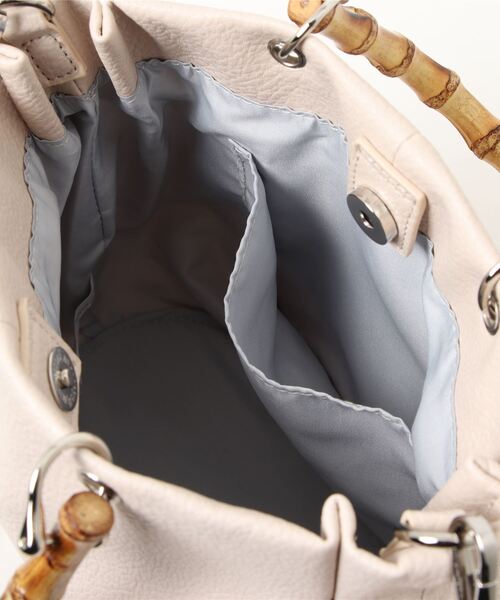 Green Parks(グリーンパークス)の「・バンブーハンドルラウンドバッグ(トートバッグ・レディース・グレー/グリーン/アイボリー/グレイッシュベージュ・FREE)」の15枚目の写真