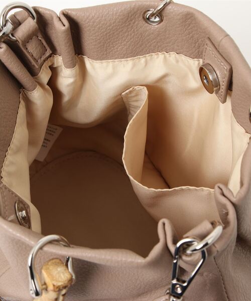 Green Parks(グリーンパークス)の「・バンブーハンドルラウンドバッグ(トートバッグ・レディース・グレー/グリーン/アイボリー/グレイッシュベージュ・FREE)」の16枚目の写真