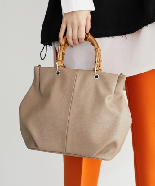 Green Parks(グリーンパークス)の「・バンブーハンドルラウンドバッグ(トートバッグ・レディース・グレー/グリーン/アイボリー/グレイッシュベージュ・FREE)」の4枚目の写真