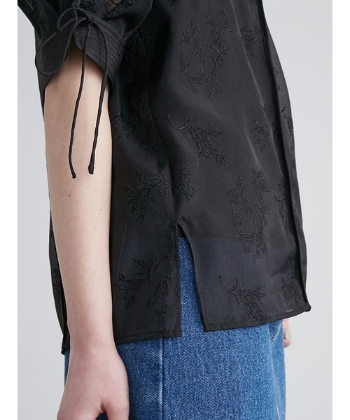 LILY BROWN（リリーブラウン）の「刺繍チャイナトップス（シャツ/ブラウス・レディース・ブラック/ネイビー/ブラウン/オレンジ・FREE）」の16枚目の写真