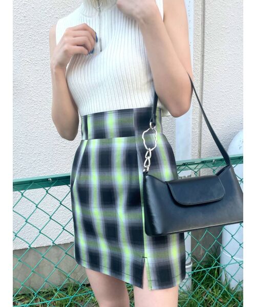 EMODA（エモダ）の「ハイウエストスリットスカート（スカート・レディース・ブラック/グレー/ブルー/その他・SMALL/MEDIUM）」の14枚目の写真