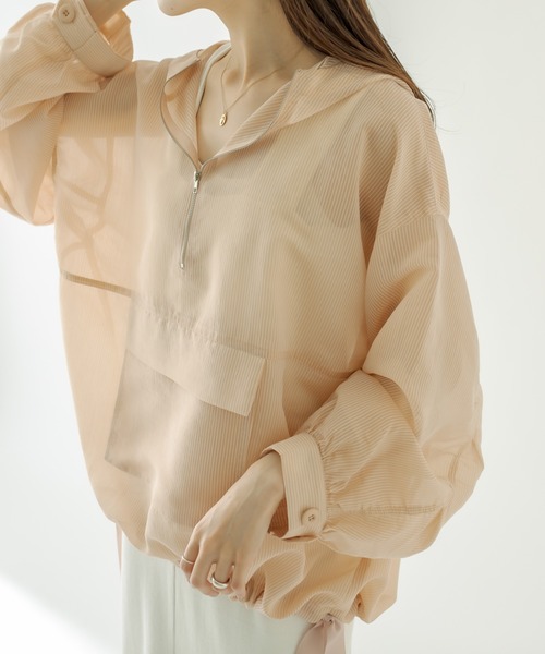 mystic(ミスティック)の「シアーストライプアノラックパーカー(パーカー・レディース・ブラック/ベージュ/レッド・FREE)」の5枚目の写真