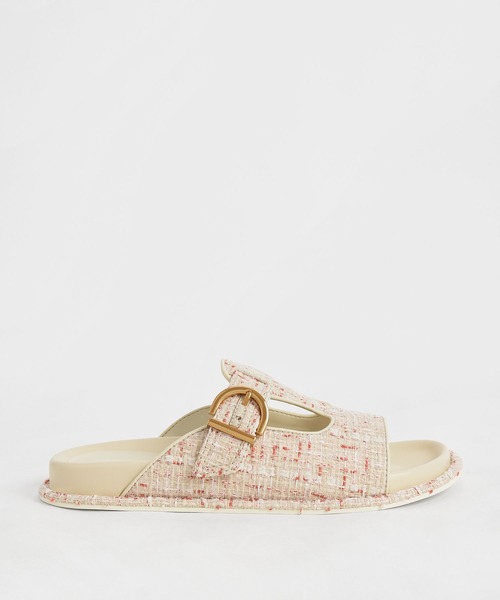 CHARLES & KEITH（チャールズ & キース）の「カットアウト バックルスライド / Cut-Out Buckled Slides（サンダル・レディース・クリーム/ブラック/イエロー・25.5cm/25cm/23cm/22.5cm/24.5cm/23.5cm）」の3枚目の写真