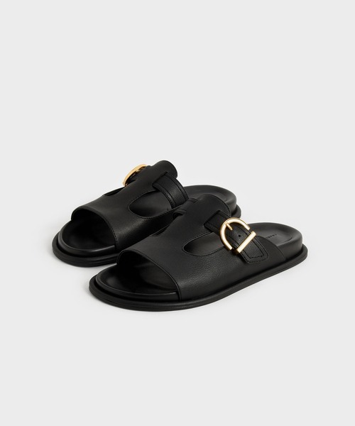CHARLES & KEITH（チャールズ & キース）の「カットアウト バックルスライド / Cut-Out Buckled Slides（サンダル・レディース・クリーム/ブラック/イエロー・25.5cm/25cm/23cm/22.5cm/24.5cm/23.5cm）」の5枚目の写真
