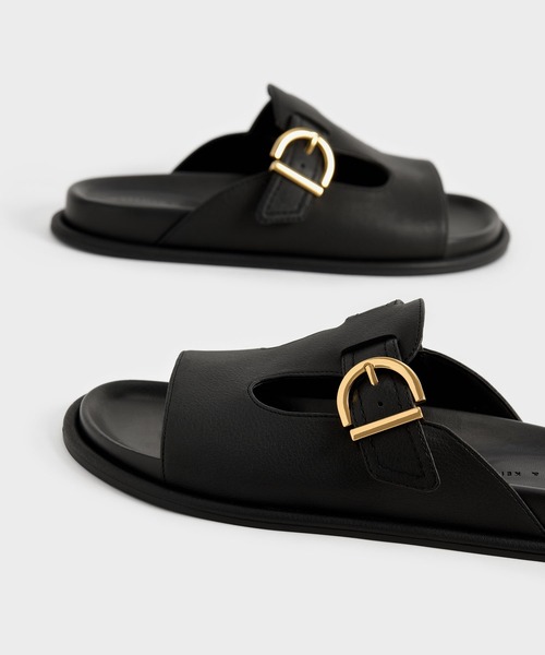 CHARLES & KEITH（チャールズ & キース）の「カットアウト バックルスライド / Cut-Out Buckled Slides（サンダル・レディース・クリーム/ブラック/イエロー・25.5cm/25cm/23cm/22.5cm/24.5cm/23.5cm）」の7枚目の写真